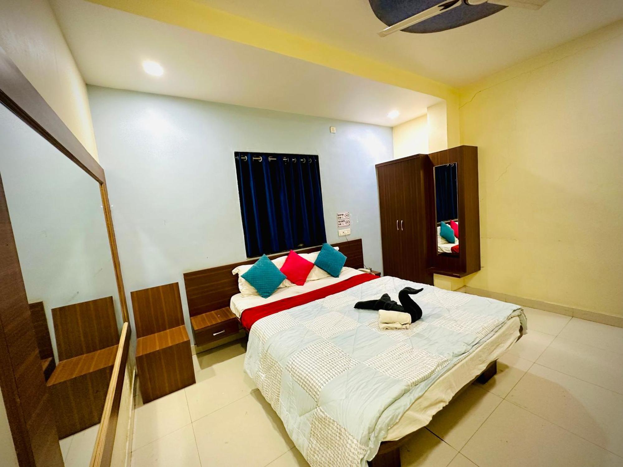 Hotel Sawai Executive Jadhavwadi Экстерьер фото