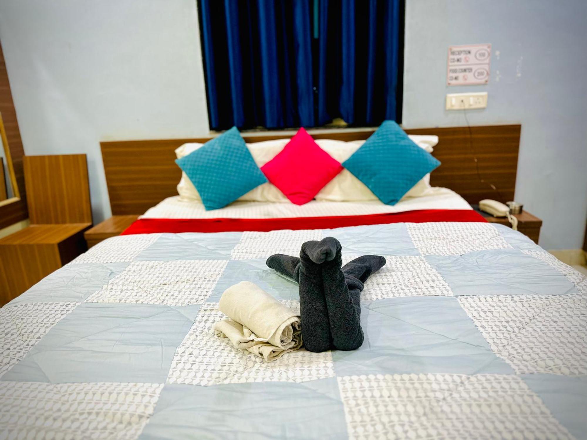 Hotel Sawai Executive Jadhavwadi Экстерьер фото