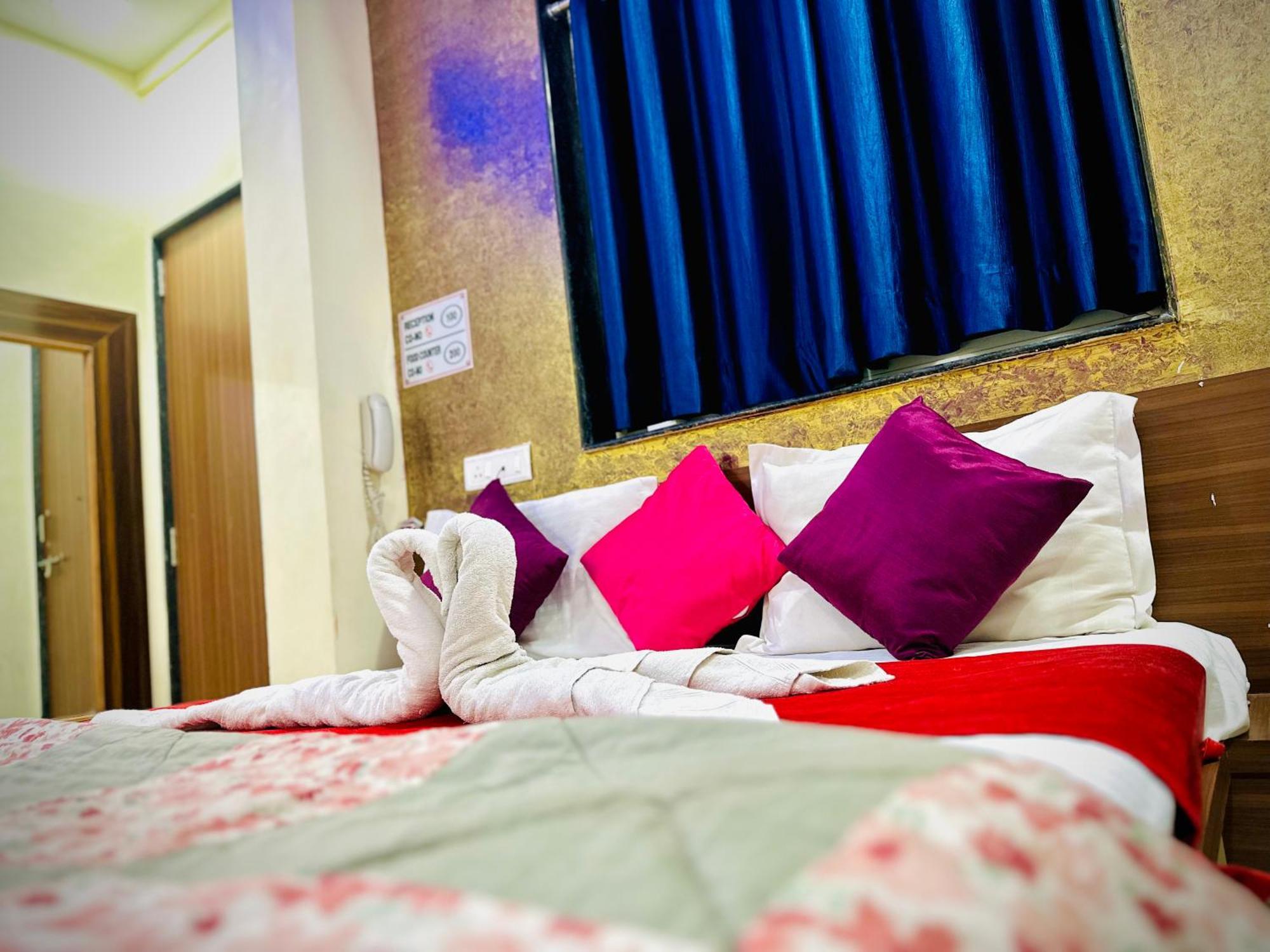 Hotel Sawai Executive Jadhavwadi Экстерьер фото