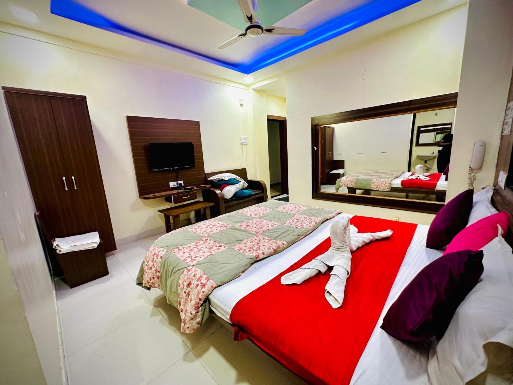 Hotel Sawai Executive Jadhavwadi Экстерьер фото