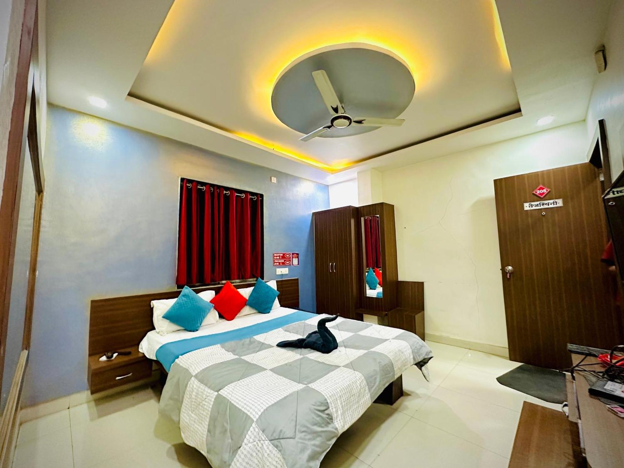 Hotel Sawai Executive Jadhavwadi Экстерьер фото