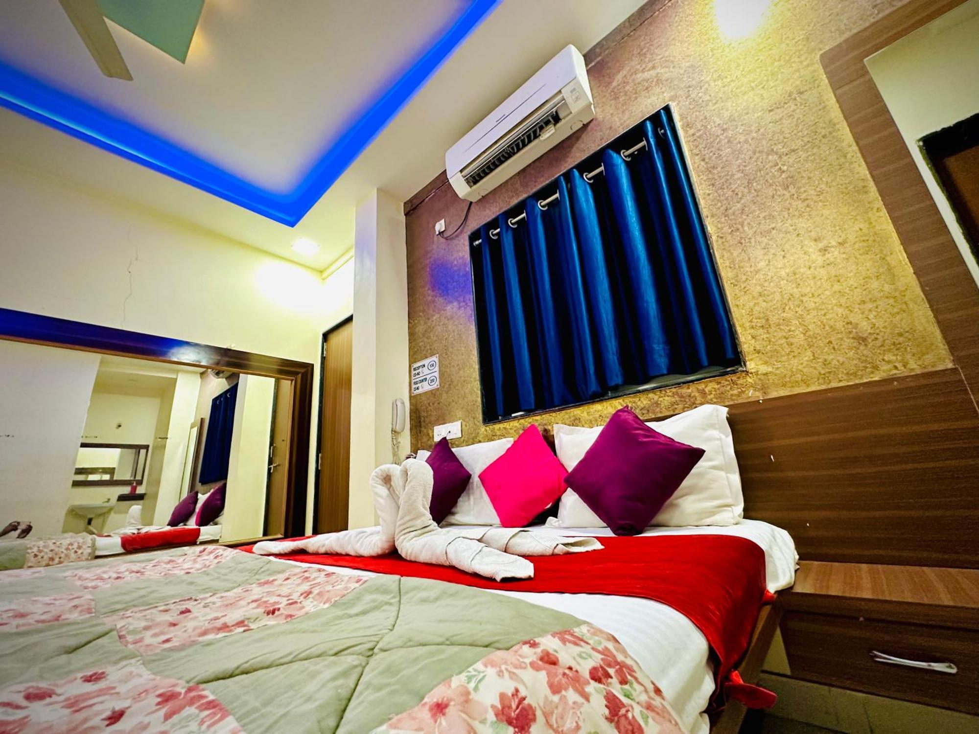 Hotel Sawai Executive Jadhavwadi Экстерьер фото