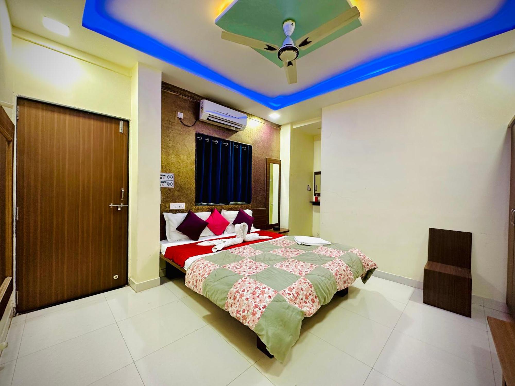 Hotel Sawai Executive Jadhavwadi Экстерьер фото