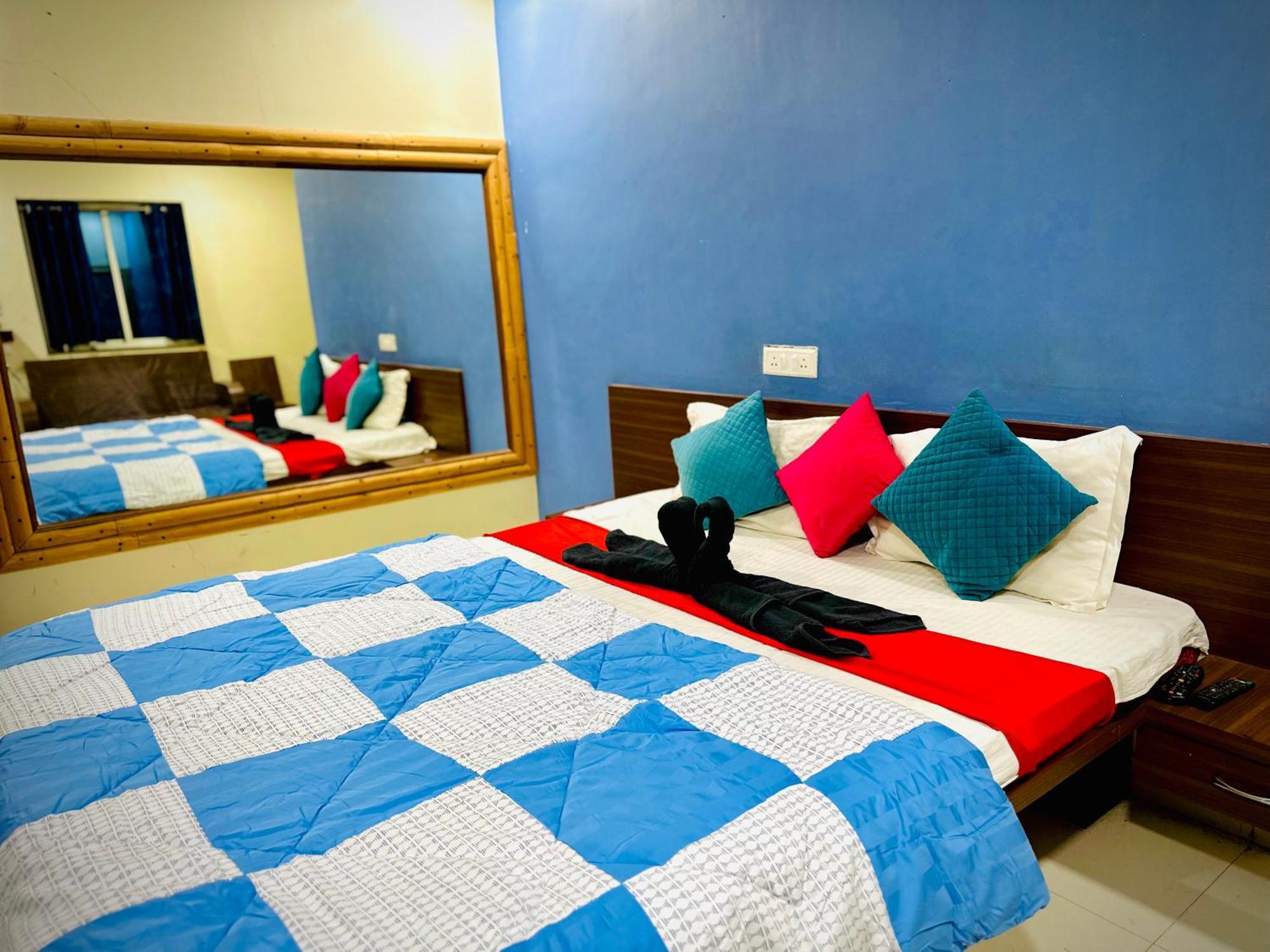 Hotel Sawai Executive Jadhavwadi Экстерьер фото
