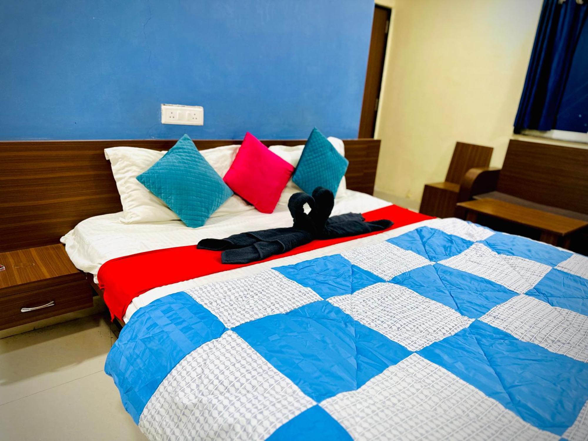 Hotel Sawai Executive Jadhavwadi Экстерьер фото