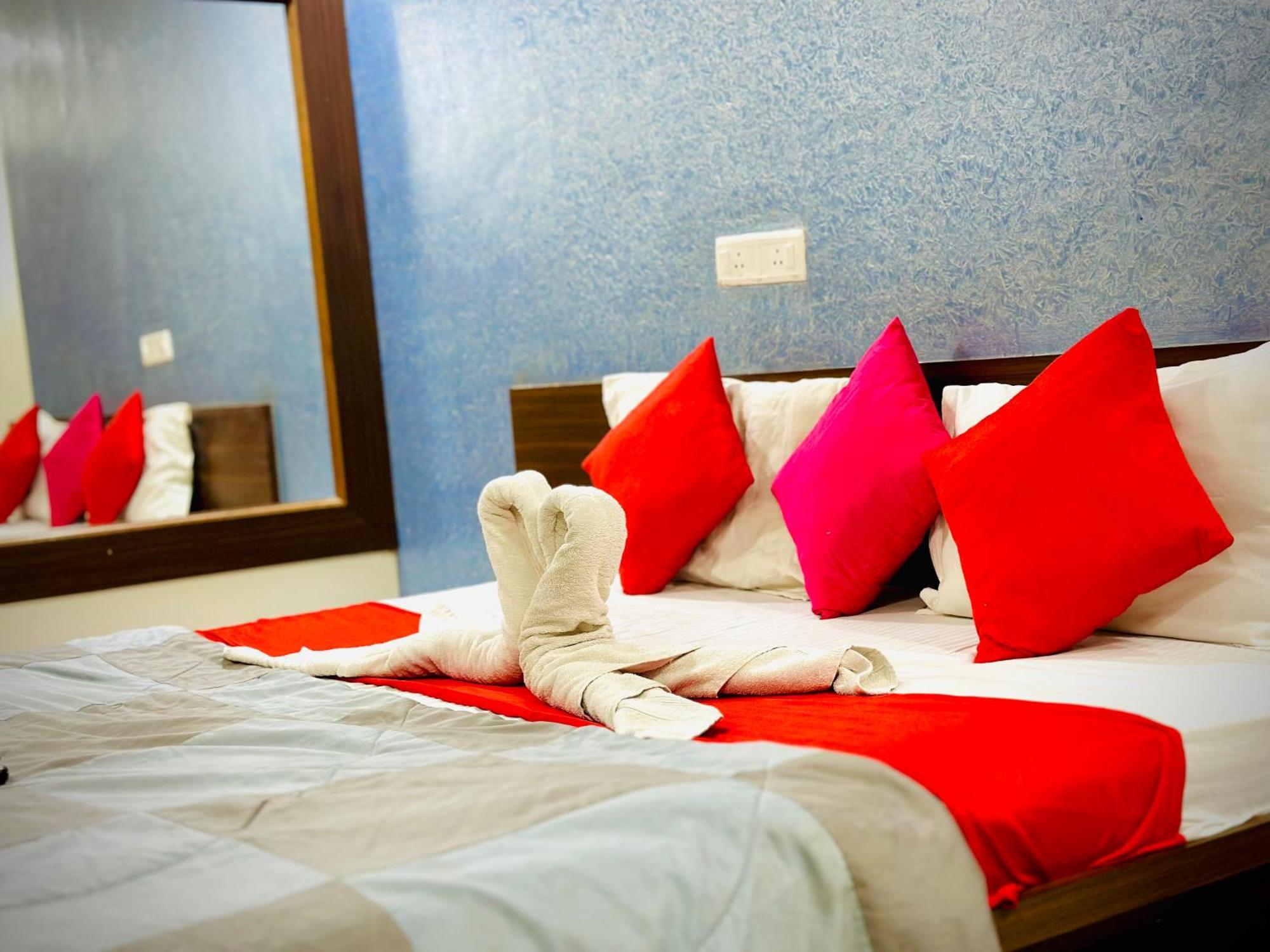 Hotel Sawai Executive Jadhavwadi Экстерьер фото